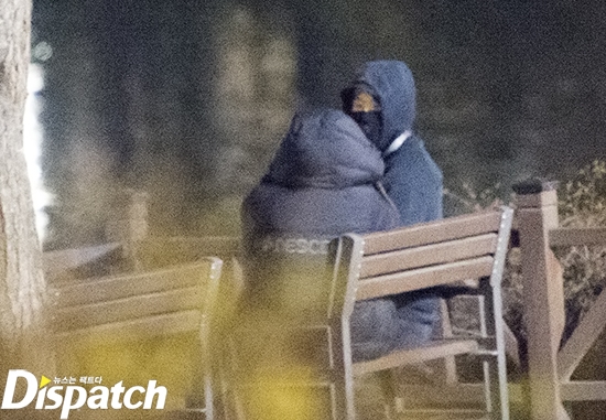 Dispatch tung hình ảnh hẹn hò bí mật của Ryu Jun Yeol và Hyeri