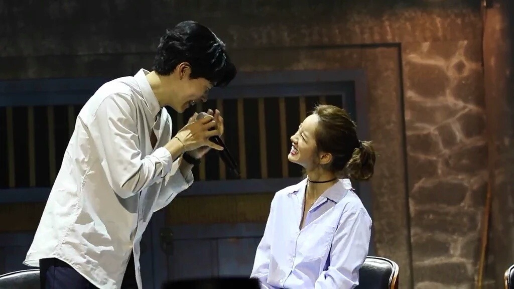Cặp đôi 'Reply 1988 hẹn hò, Park Bo Gum liên tục được nhắc tên