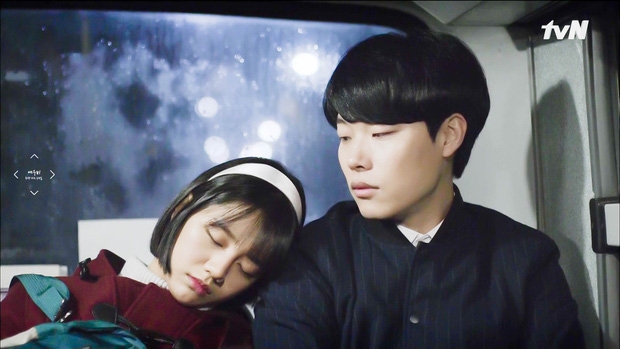 Cặp đôi 'Reply 1988 hẹn hò, Park Bo Gum liên tục được nhắc tên