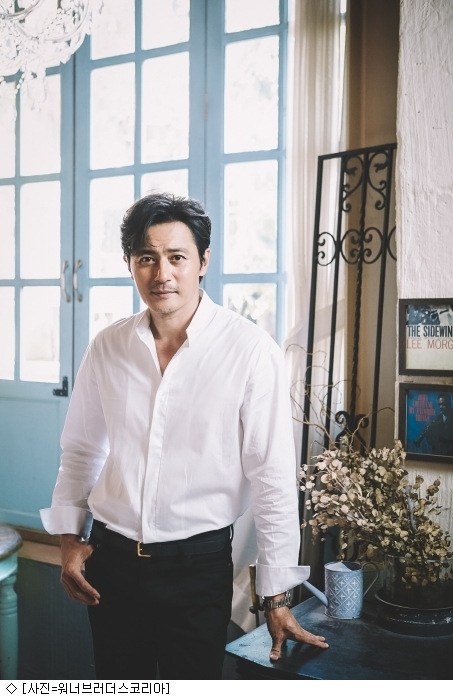 Jang Dong Gun tiết lộ suy nghĩ về ngoại hình của bản thân