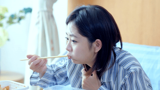Đàm Tùng Vận: Cô nàng 'cưa sừng làm nghé' nhưng không ai ghét nổi