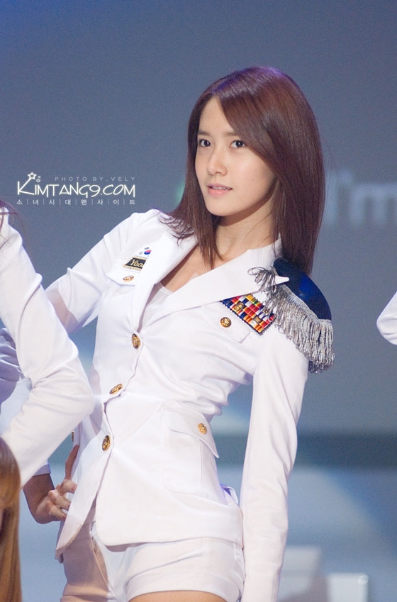 Yoona cắt tóc ngắn khiến dân mạng rần rần như 'vỡ hội'