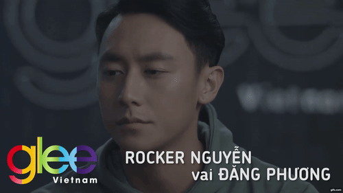Đỏ mặt với nụ hôn táo bạo của Angela Phương Trinh và Rocker Nguyễn