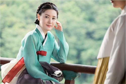 Điểm danh những diễn viên mặc Hanbok đẹp nhất xứ Hàn