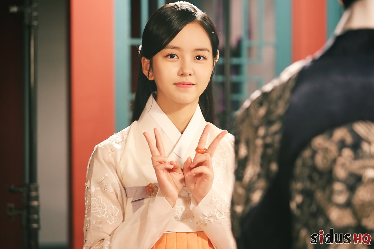 Điểm danh những diễn viên mặc Hanbok đẹp nhất xứ Hàn