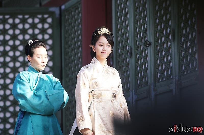 Điểm danh những diễn viên mặc Hanbok đẹp nhất xứ Hàn