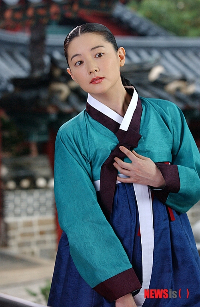 Điểm danh những diễn viên mặc Hanbok đẹp nhất xứ Hàn