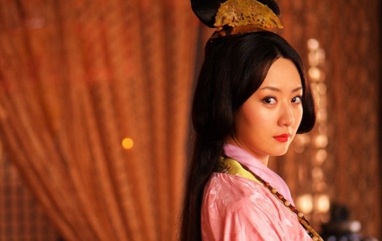 Những mỹ nhân Hoa Ngữ có gia thế khủng khiến ai cũng 'kiêng nể'