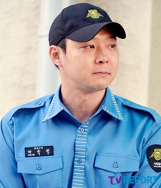 Park Yoo Chun rơi nước mắt cảm động trong ngày xuất ngũ