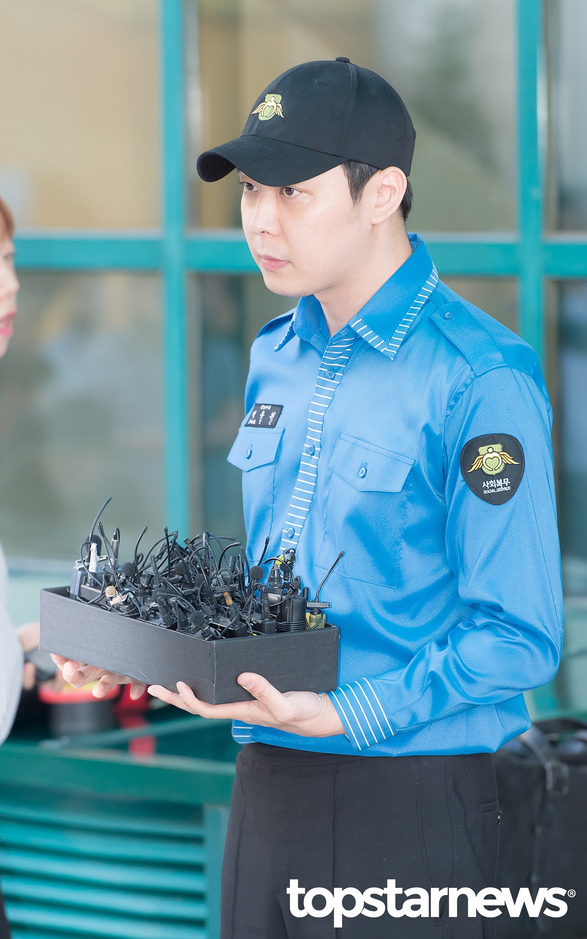 Park Yoo Chun rơi nước mắt cảm động trong ngày xuất ngũ