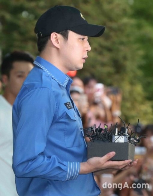 Park Yoo Chun rơi nước mắt cảm động trong ngày xuất ngũ