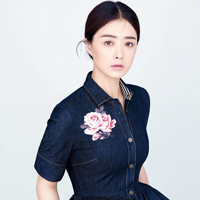 Mỹ nhân Hoa Ngữ chứng tỏ đẹp từ bé không cần 'dậy thì thành công'