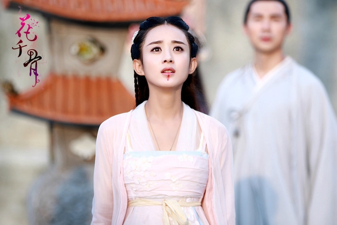 Dù là kiểu tóc nào, Triệu Lệ Dĩnh vẫn xinh đẹp và thu hút đến kỳ lạ!