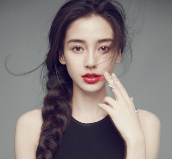 Những ưu điểm trên cơ thể sao Hoa ngữ đốn tim người hâm mộ