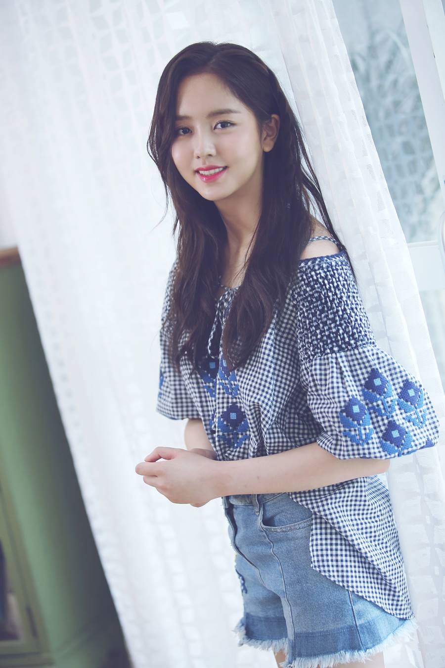 Kim So Hyun vượt qua kỳ thi kiểm tra văn hóa cấp 3