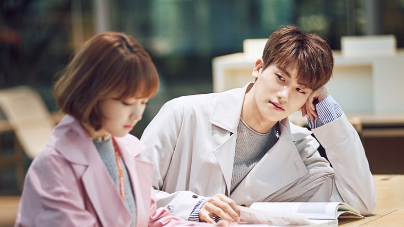 Park Hyung Sik 'tỏ tình' công khai với Park Bo Young
