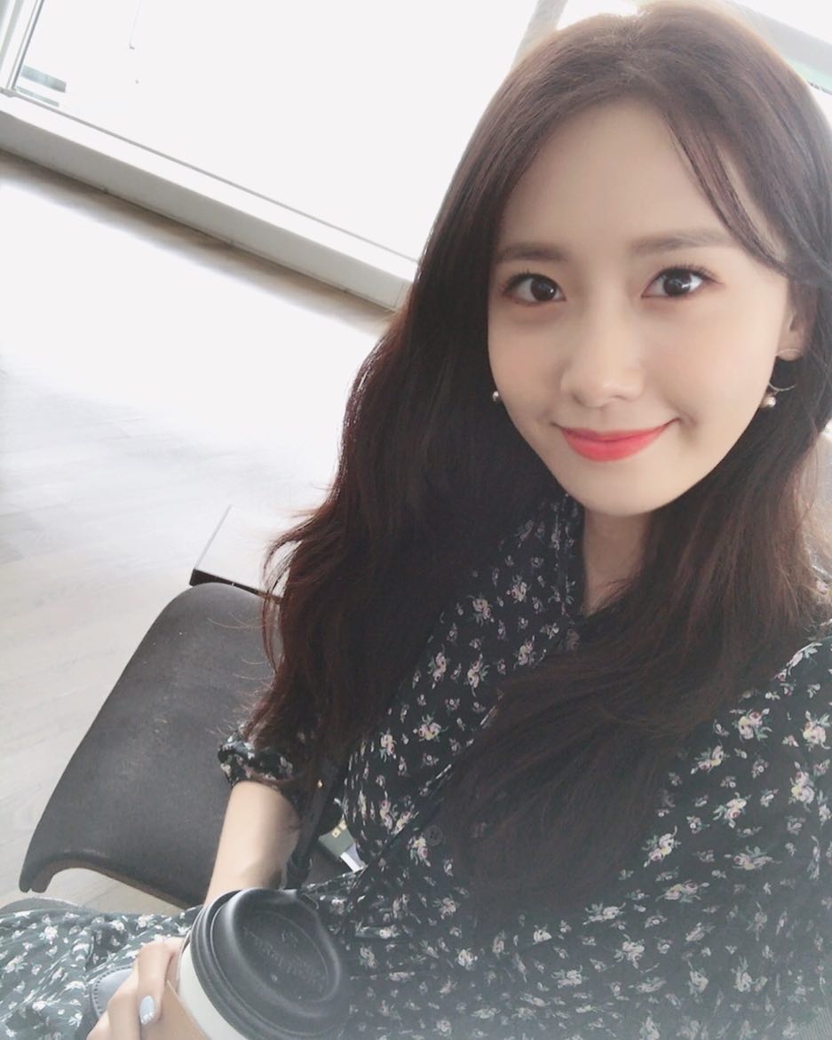 Yoona ngày càng bộc lộ phong thái nữ thần với loạt ảnh 2017