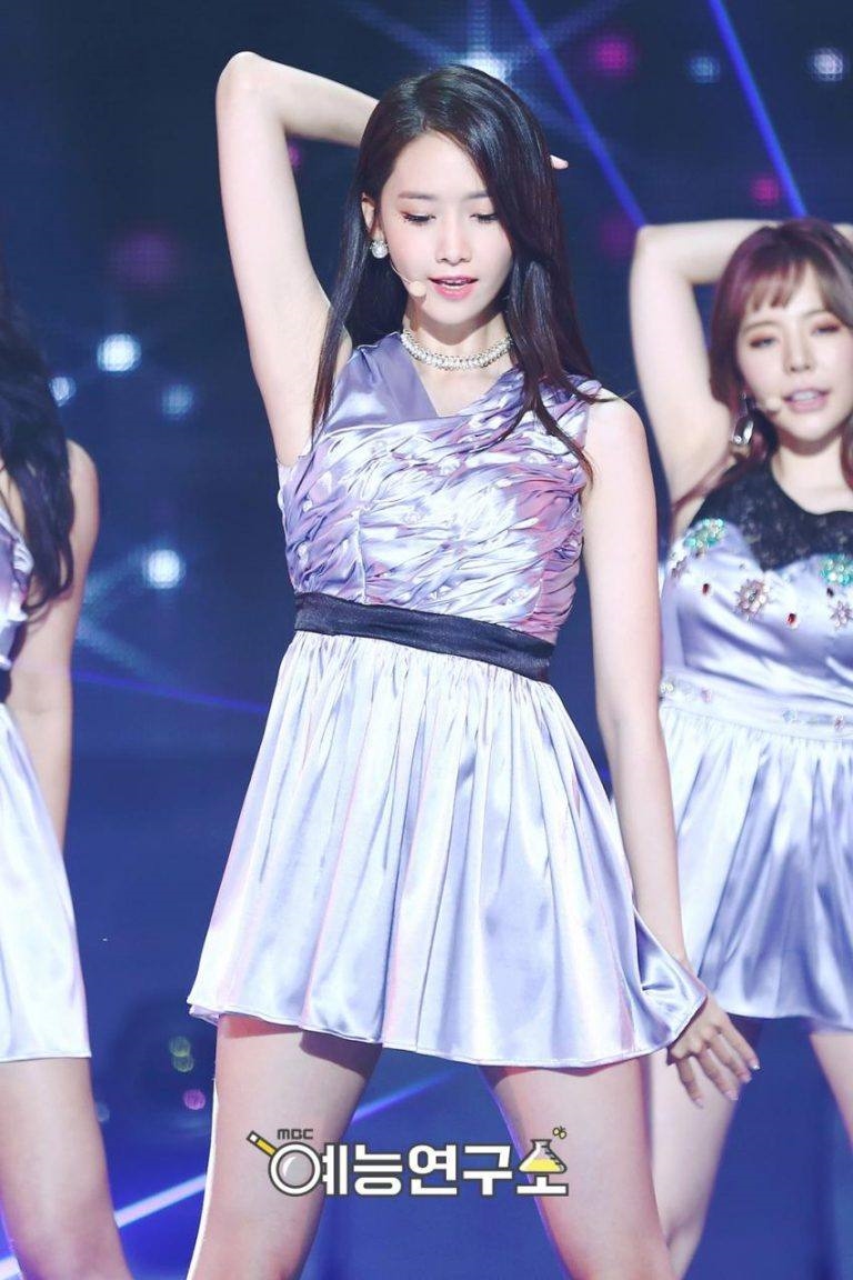 Yoona ngày càng bộc lộ phong thái nữ thần với loạt ảnh 2017
