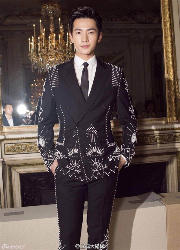 Mỹ nam Hoa ngữ thanh lịch với đồ vest: Ai là hoàng tử của lòng bạn?