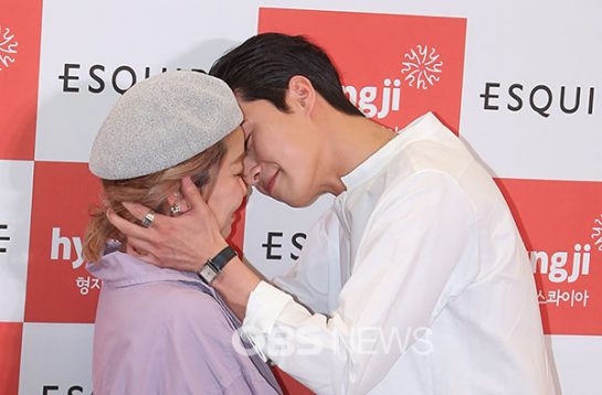 Phát hờn vì fanservice đặc biệt của Park Seo Joon dành cho fan