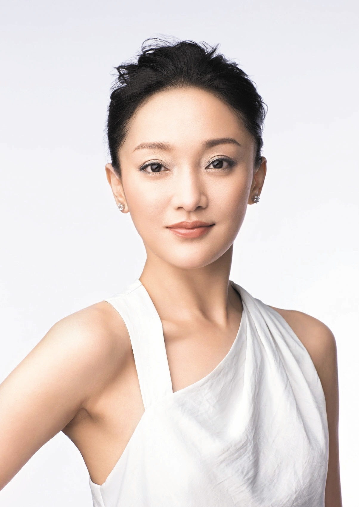 Mỹ nhân hạng A Hoa ngữ 'hóa tiên nữ' là nhờ photoshop từ da đến dáng