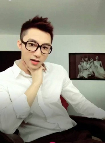 Loạt biểu cảm "kute phô mai que" của Sơn Tùng khiến fan đua nhau thả tim.