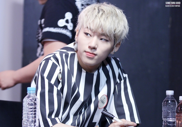 Zico (Block B) sáng tác nhạc cực đỉnh và sở hữu khả năng rap tốt hàng đầu Kpop hiện nay. Nhiều người cho rằng, nam ca sĩ hoàn toàn có thể kế tục G-Dragon.
