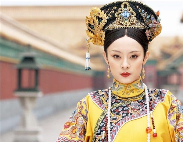Những mỹ nhân Hoa Ngữ thể hiện vai nữ hoàng đầy khí chất