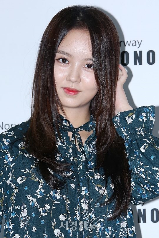 Kim So Hyun tái xuất đáng thất vọng sau tin đồn lập công ty riêng