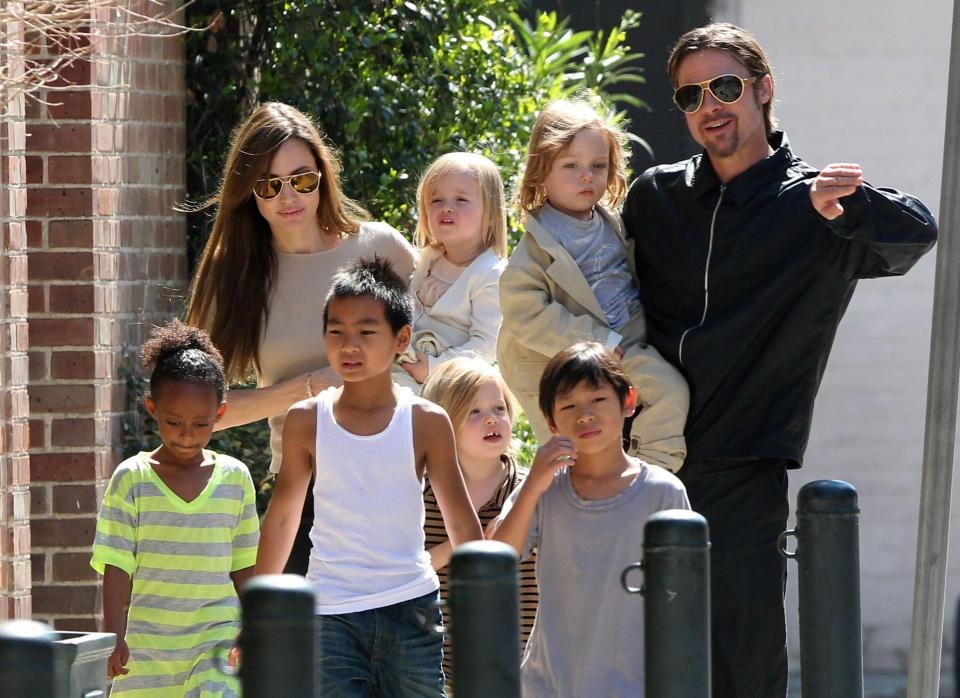 Brad Pitt và Angelina Jolie tái hợp sau một năm tuyên bố ly hôn