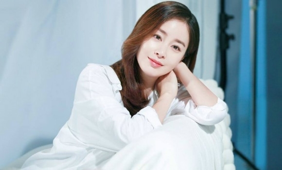 Có bao nhiêu sao Hàn được vinh danh 'nghệ sĩ quốc dân'?