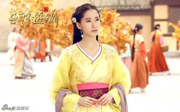 Cô nàng không chỉ "hot" ở trong nước mà còn là cái tên được nhiều nhà sản xuất phim Trung Quốc mời gọi.