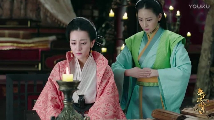 Diễn xuất còn non nhưng Địch Lệ Nhiệt Ba vẫn được tha thứ vì quá đẹp