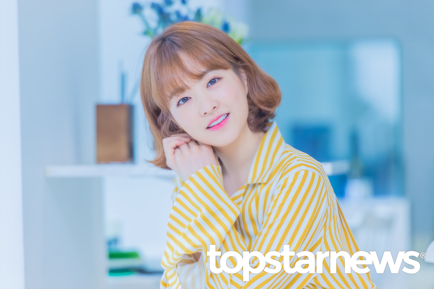 Park Bo Young âm thầm phẫu thuật mắt cá chân bị thương