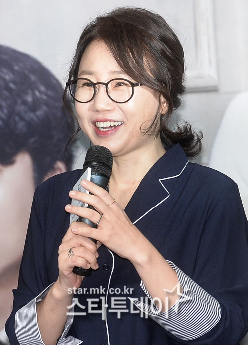 Biên kịch Kim Eun Sook nói về Song - Song Couple và Gong Yoo