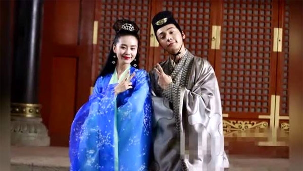Loạt ảnh hậu trường muốn té ghế của loạt phim đang hot xứ Trung