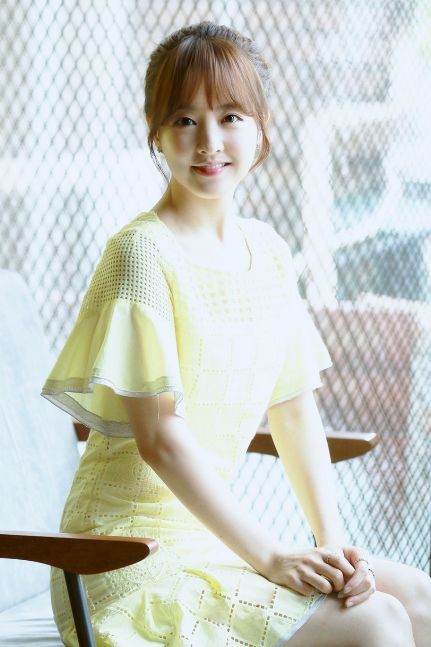 Park Bo Young âm thầm phẫu thuật mắt cá chân bị thương