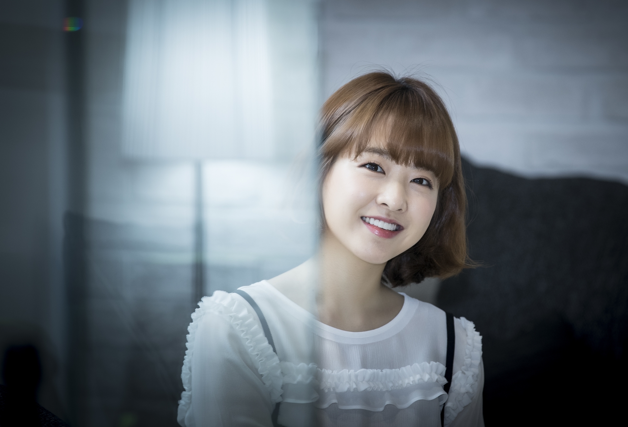 Park Bo Young âm thầm phẫu thuật mắt cá chân bị thương