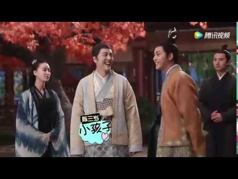 Loạt ảnh hậu trường muốn té ghế của loạt phim đang hot xứ Trung