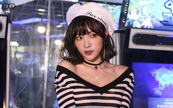 Cư dân mạng điên đầu không thể chọn ra Hani và Yoona ai đẹp hơn