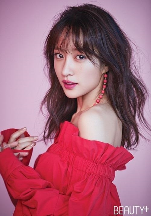 Cư dân mạng điên đầu không thể chọn ra Hani và Yoona ai đẹp hơn