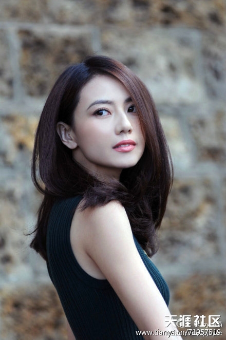 Vẻ đẹp "không tuổi" của Cao Viên Viên