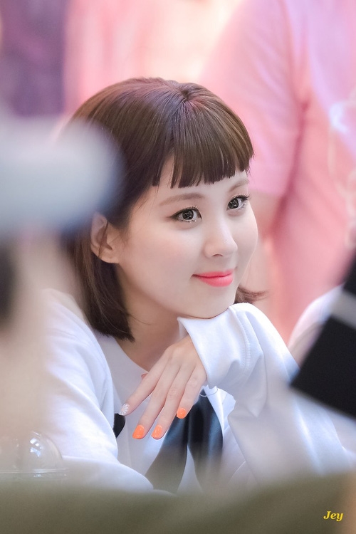 Ngất ngây trước những mĩ nhân Hàn đẹp như bước ra từ truyện tranh