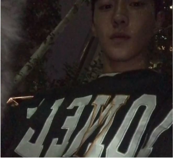 Rộ tin Nam Joo Hyuk và Lee Sung Kyung 'giả vờ chia tay' để hẹn hò