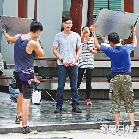 'Hết hồn' với những cảnh quay tưởng chừng rất lãng mạn!