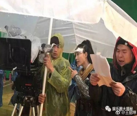 'Hết hồn' với những cảnh quay tưởng chừng rất lãng mạn!