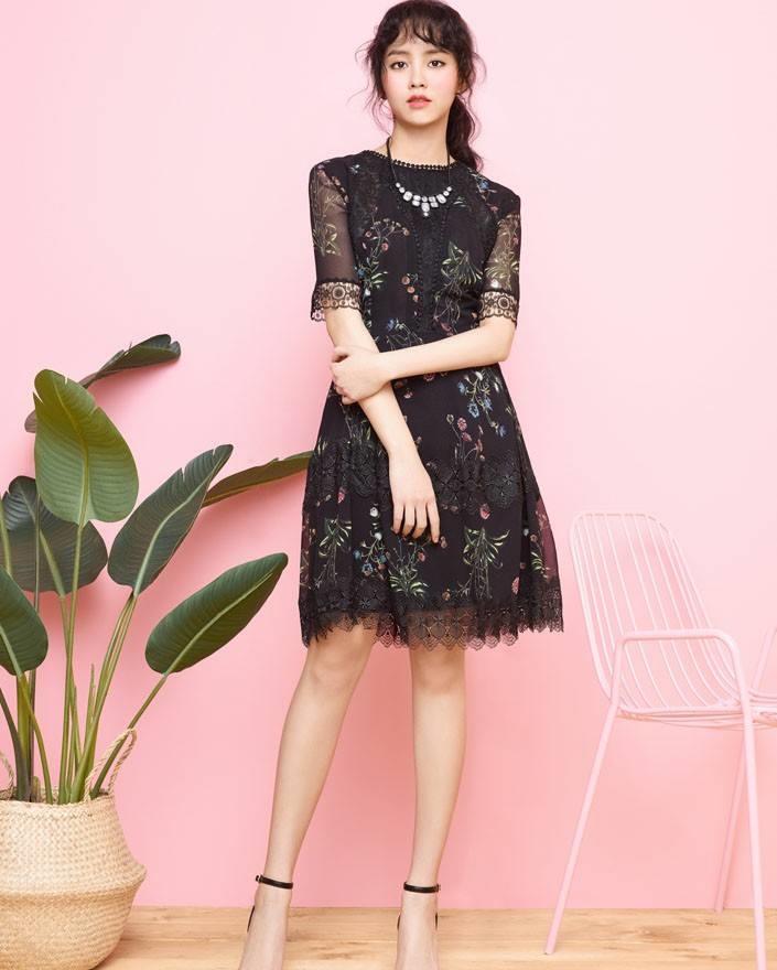 Kim So Hyun nhanh chóng lấy lại nhan sắc nữ thần sau loạt ảnh tăng cân