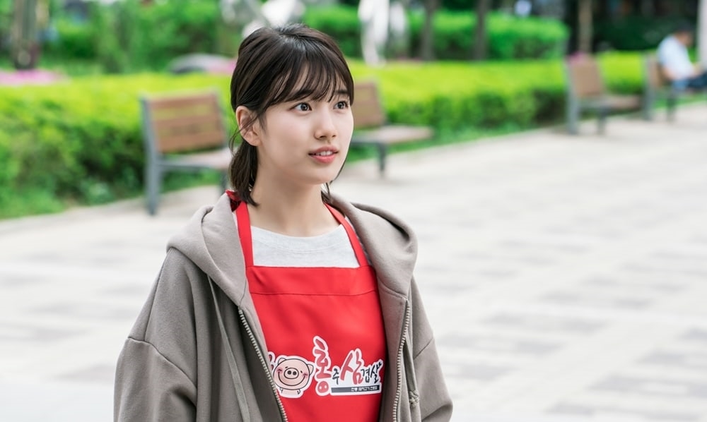 While You Were Sleeping tiết lộ tạo hình Suzy tóc ngắn xinh xắn