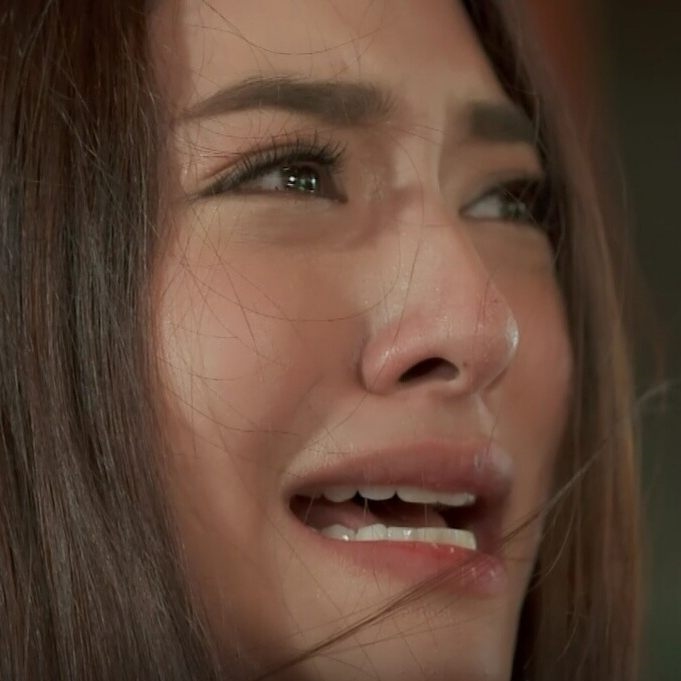 Rak Nakara: Cặp mỹ nữ Taew - Mew hợp diễn ăn ý làm chao đảo màn ảnh