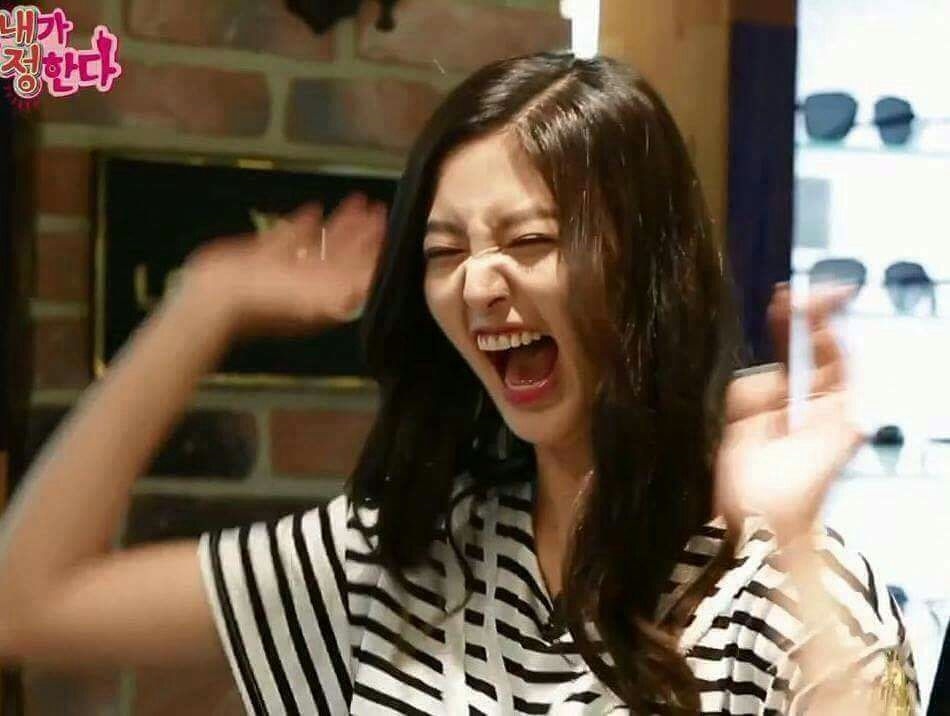 Điểm danh những nữ thần tượng Kpop 'lầy' nhất quả đất